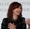Cristina Kirchner se recupera de cirurgia feita hoje para retirada de tumor