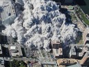 Mdia dos EUA exibe fotos inditas dos ataques de 11 de Setembro
