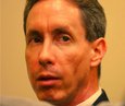 Poligamo Warren Jeffs em coma no presidio